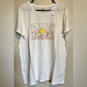 GAP Favorite Graphic T-Shirt